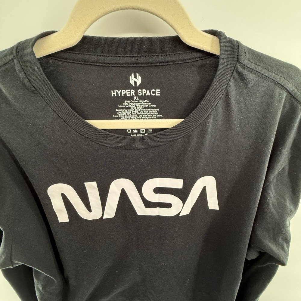 NASA Hyper Space Black Long Sleeve Graphic Tee Pop Art Astronaut Back XL - Picture 2 of 4